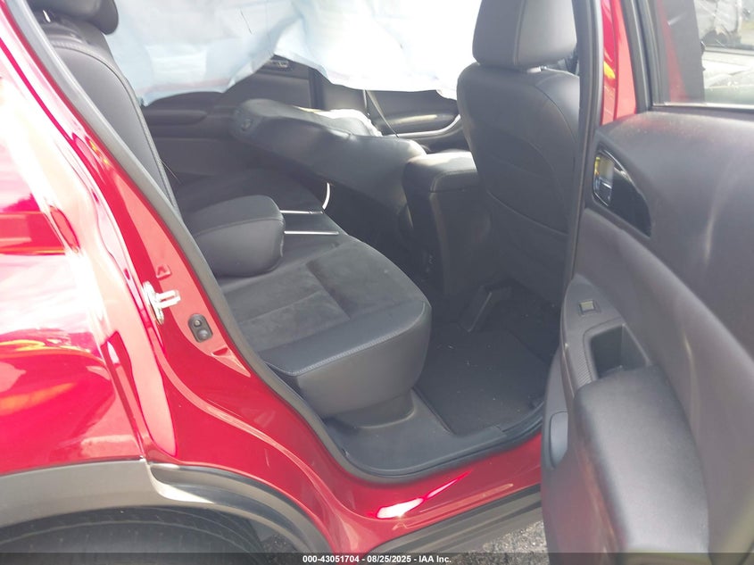 2022 Mitsubishi Eclipse cross 1.5 Se S-awc se Special Edition S-awc sel S-awc sel Special Edition S-awc Red Lot 111043051704 Vin JA4ATWAA5NZ002605