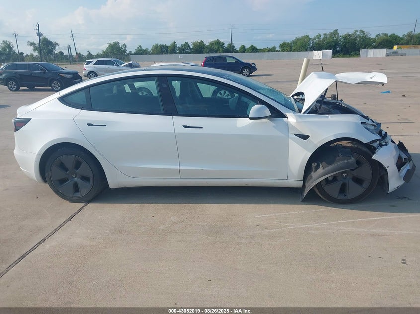 2022 Tesla Model 3 Rear-Wheel Drive VIN: 5YJ3E1EA1NF115074 Lot: 43052019