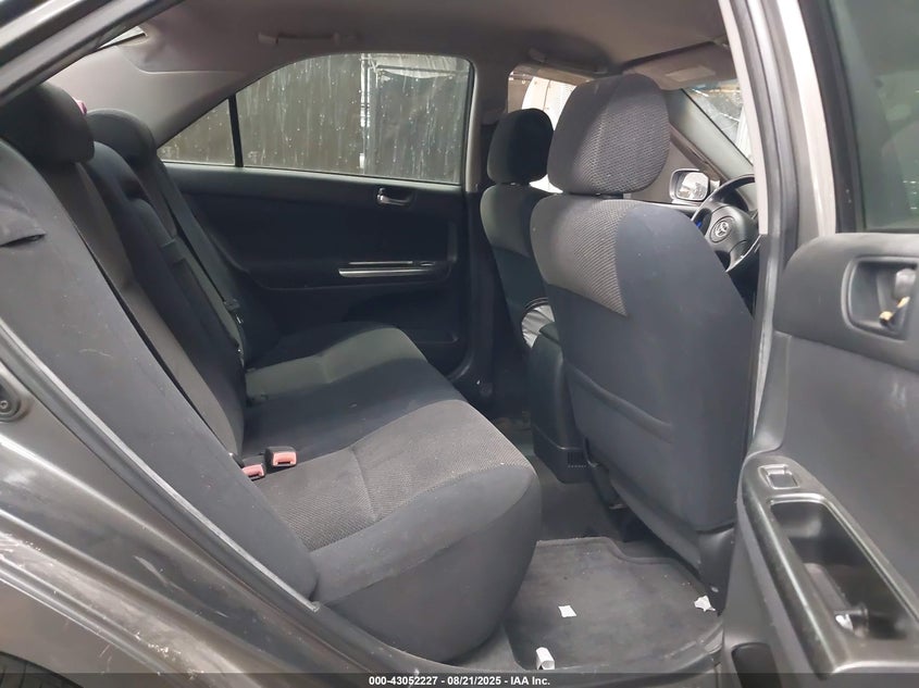 2002 Toyota Camry Se VIN: JTDBE32K120036017 Lot: 43052227