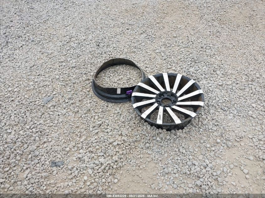 2009 Ford Escape Limited VIN: 1FMCU94G69KB71507 Lot: 43052229