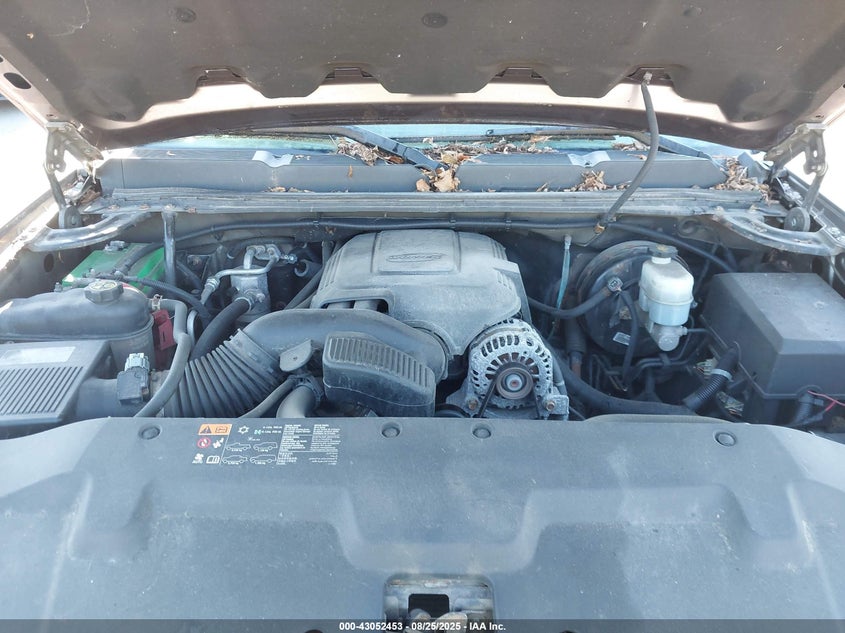 2013 CHEVROLET SILVERADO 1500 LT - 1GCRKSE76DZ266157