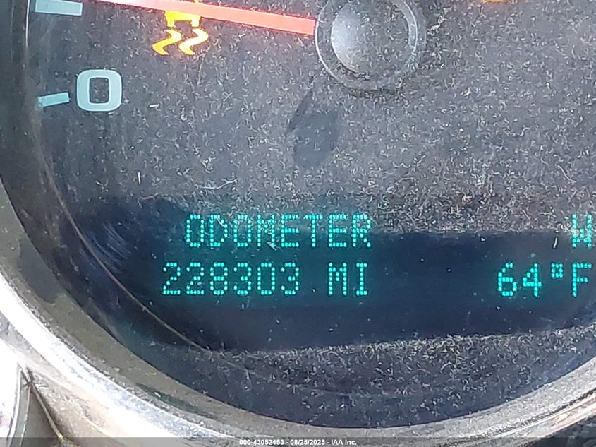 2013 CHEVROLET SILVERADO 1500 LT - 1GCRKSE76DZ266157