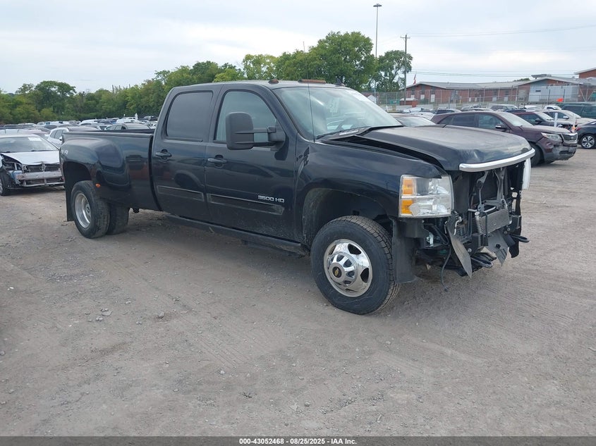 2014 Chevrolet Silverado 3500Hd Ltz black truck diesel 1GC4K1C80EF112756 photo #1