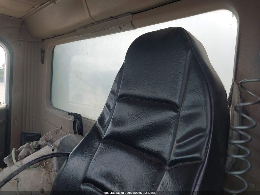 2003 International 5600 5600I VIN: 1HTXHAHT43J057086 Lot: 43053078