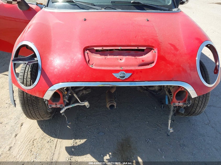 2008 Mini Cooper S VIN: WMWMF73558TV33999 Lot: 43053121