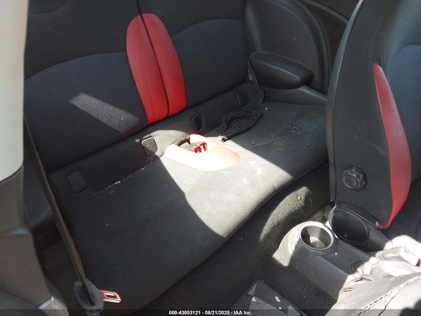 2008 Mini Cooper S VIN: WMWMF73558TV33999 Lot: 43053121