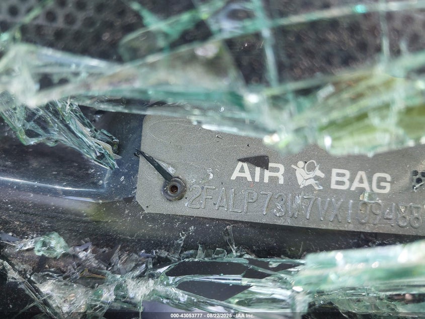 1997 Ford Crown Victoria VIN: 2FALP73W7VX109488 Lot: 43053777