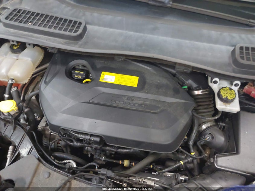 2016 FORD ESCAPE SE 1FMCU9GXXGUC04585