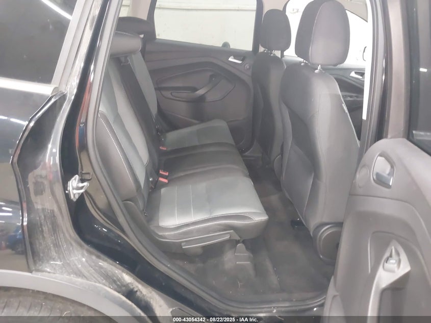 2016 FORD ESCAPE SE 1FMCU9GXXGUC04585