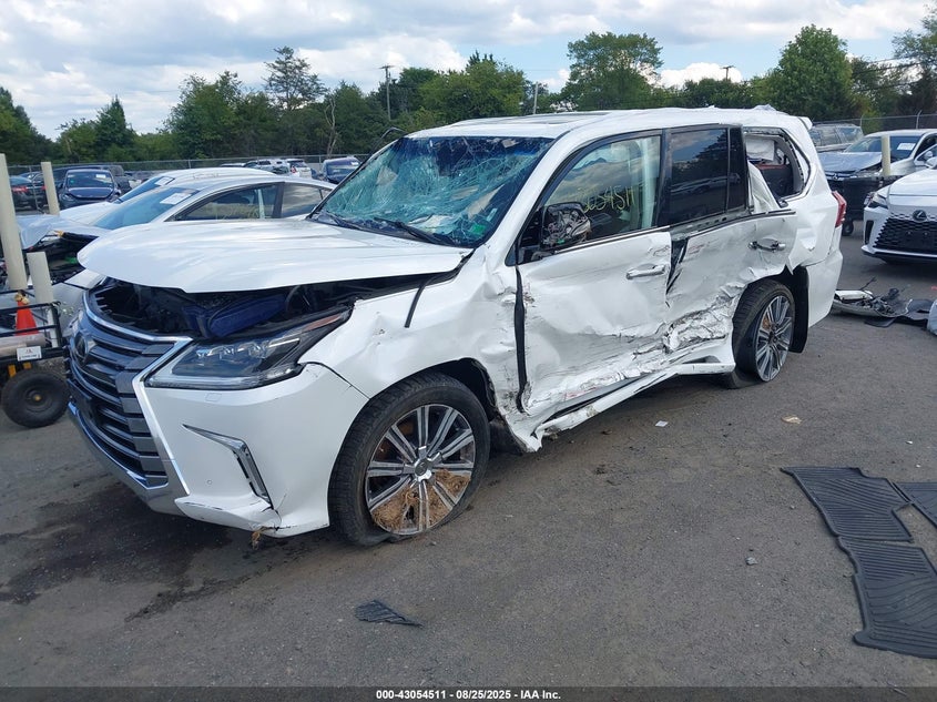 Vin: jtjhy7ax7h4225775, lot: 43548672, lexus lx 570 20172