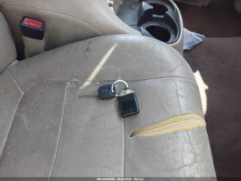 2003 Ford F-150 Lariat/Xlt VIN: 1FTRW07L73KC32755 Lot: 43054556