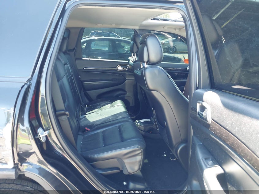 2012 Jeep Grand Cherokee Laredo VIN: 1C4RJFAG6CC351985 Lot: 43054784