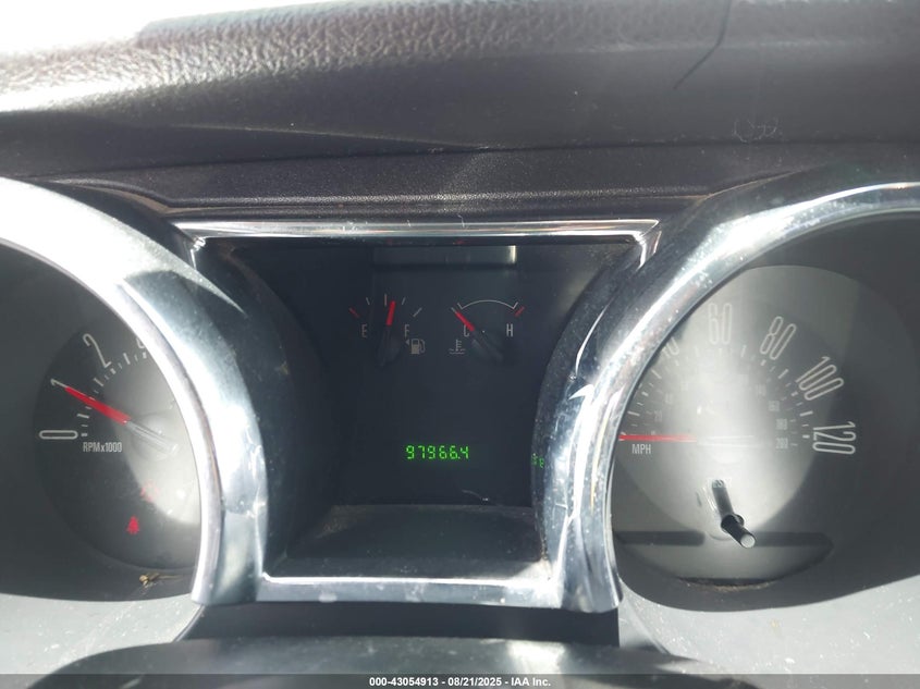 2005 Ford Mustang V6 Deluxe/V6 Premium VIN: 1ZVFT80N355125223 Lot: 43054913