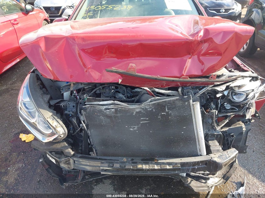 2018 HYUNDAI SONATA LIMITED - 5NPE34AF6JH604549