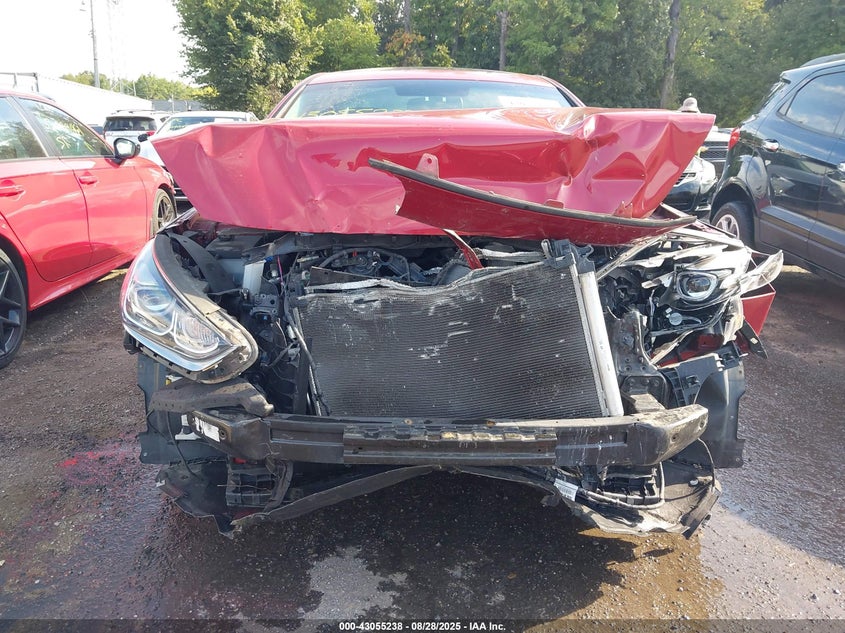 2018 HYUNDAI SONATA LIMITED - 5NPE34AF6JH604549