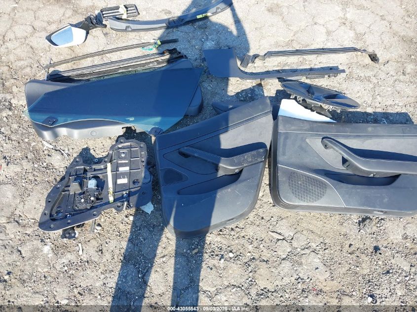 2021 Tesla Model 3 Standard Range Plus Rear-Wheel Drive VIN: 5YJ3E1EA7MF915246 Lot: 43055543