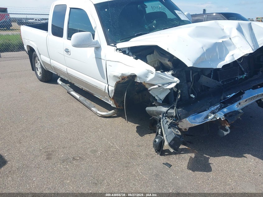 2005 Chevrolet Silverado 1500 Z71 VIN: 1GCEK19B75E163300 Lot: 43055738