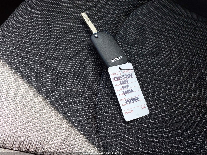 2024 Kia Forte Lxs VIN: 3KPF24AD3RE791397 Lot: 43055754