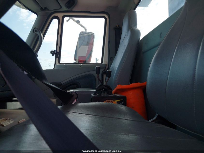 2007 International 7000 7600 VIN: 1HTWZAHN27J567601 Lot: 43055829