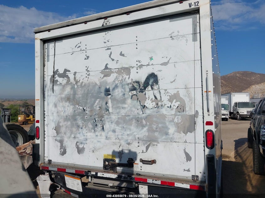 2018 Ford E-350 Cutaway VIN: 1FDWE3FS1JDC33347 Lot: 43055879