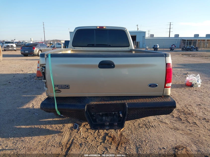 2000 Ford F-250 Lariat/Xl/Xlt VIN: 1FTNX20F9YEC97818 Lot: 43056024