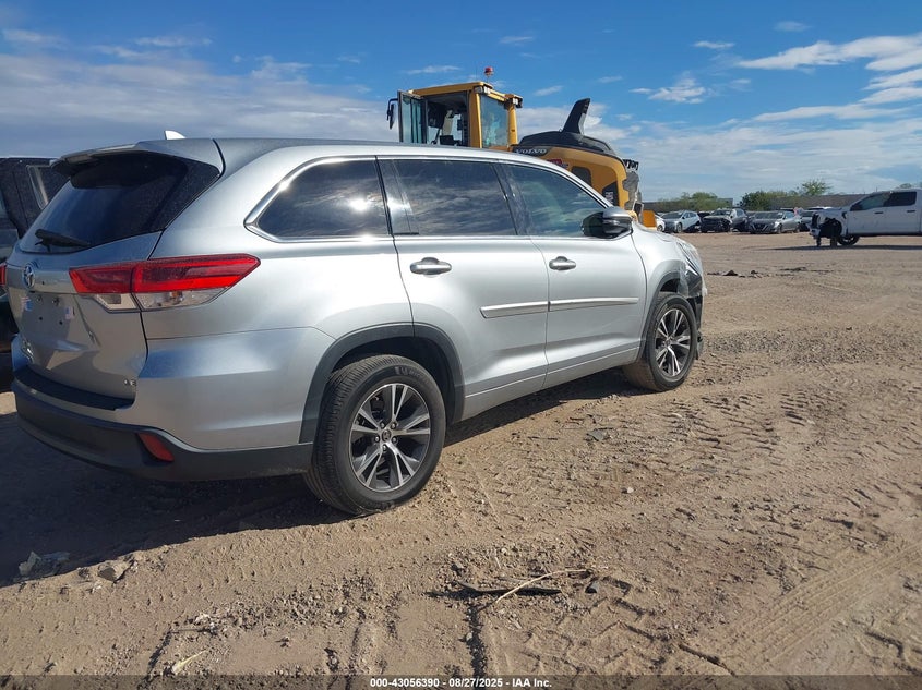 Vin: 5tdzzrfh8hs219571, lot: 43550551, toyota highlander le plus 20174