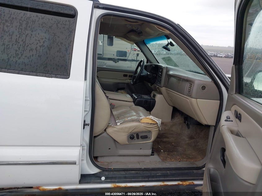 1GNEK13Z12J243319 2002 CHEVROLET TAHOE photo no. 5