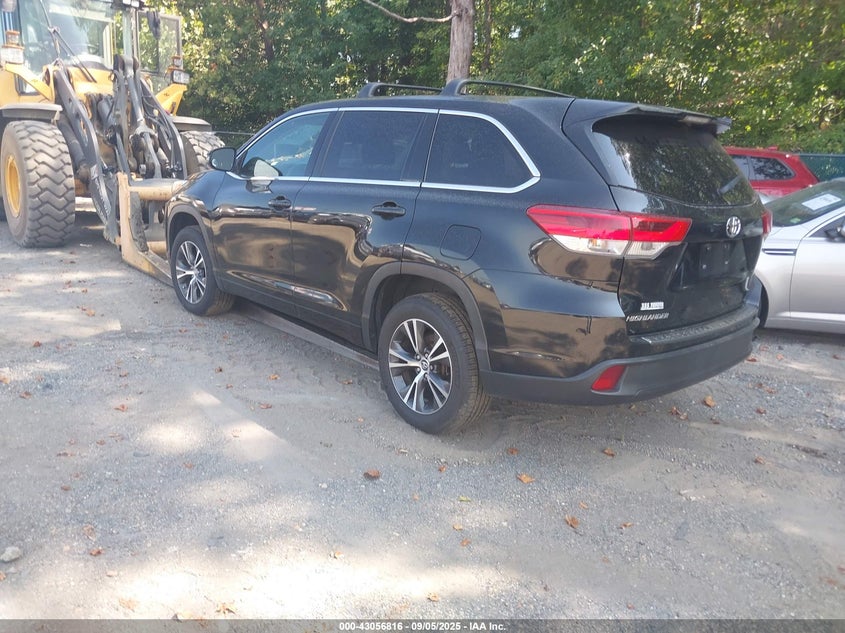 Vin: 5tdzarfh8hs023427, lot: 43550977, toyota highlander le 20173