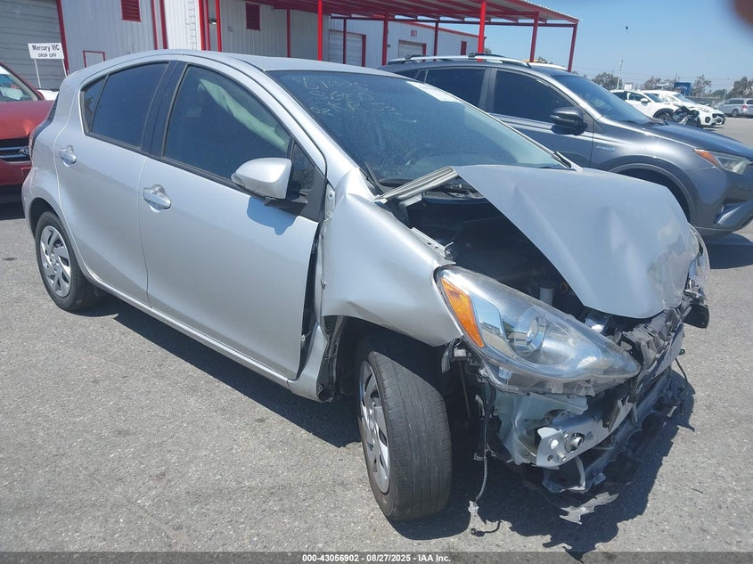 JTDKDTB36F1098234 2015 Toyota Prius C One auction photo 1