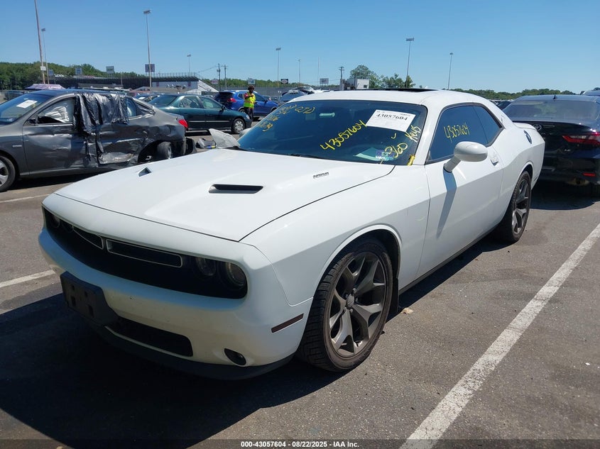 2015 DODGE CHALLENGER auction photo 2