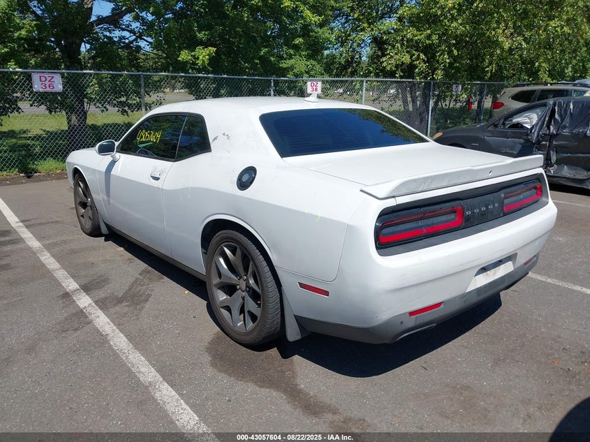 2015 DODGE CHALLENGER auction photo 3