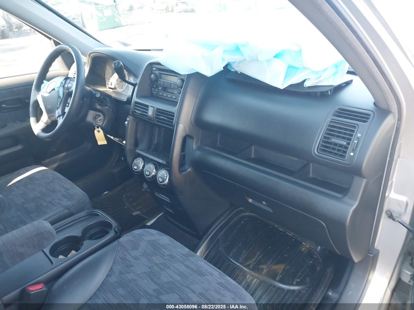 JHLRD78412C073846 2002 HONDA CR-V photo no. 5