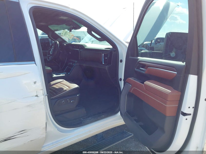 1GT49XEY0RF156256 2024 GMC SIERRA photo no. 5