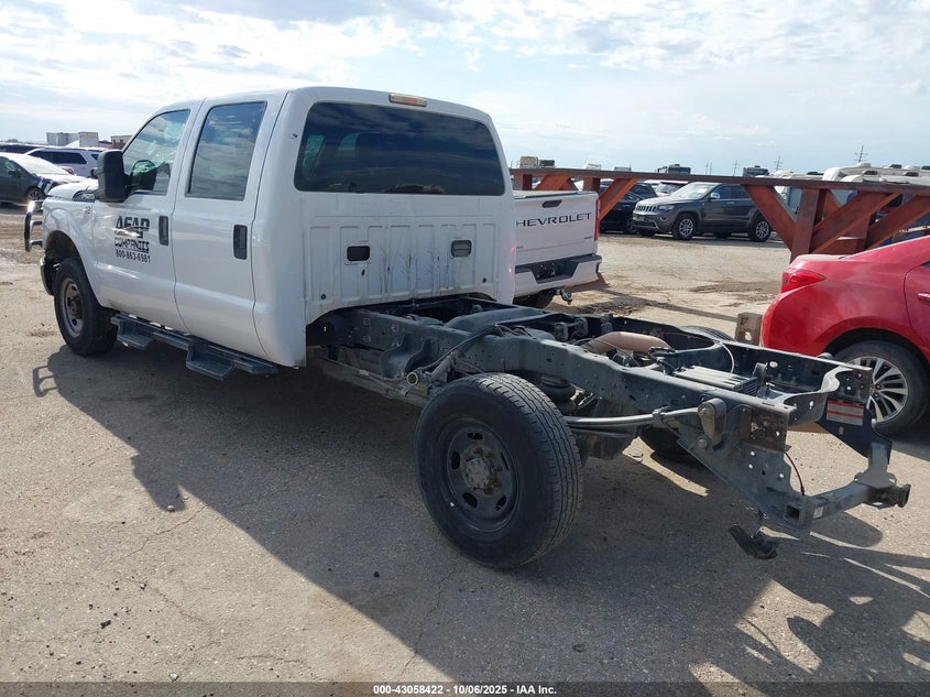 1FT7W2B67DEA55578 2013 FORD F250 photo no. 3