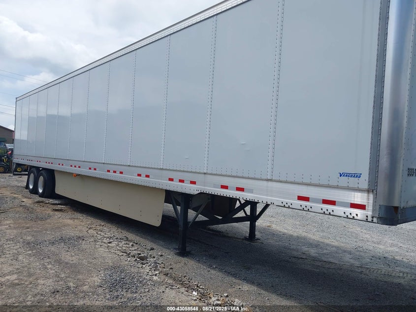 5V8VC5323JT808377 2018 Vanguard National Trailer Unknown auction photo 1