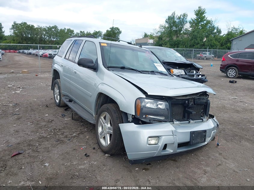 1GNDT13SX82186309 2008 Chevrolet Trailblazer Lt auction photo 1