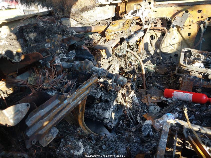 1999 Ford Econoline E450 Super Duty Cutwy Rv VIN: 1FDXE40S9XHB69644 Lot: 43058783