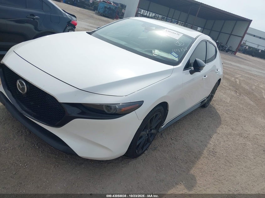 Vin: jm1bpbnm2l1157684, lot: 43553052, mazda mazda3 hatchback premium package 20202
