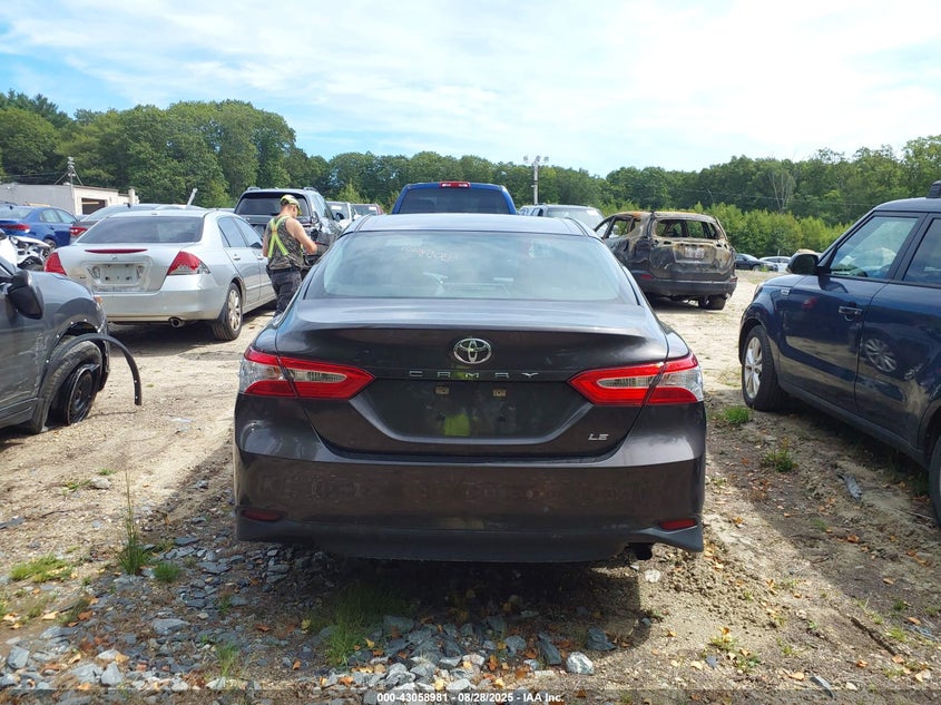2018 TOYOTA CAMRY LE - 4T1B11HK9JU673070