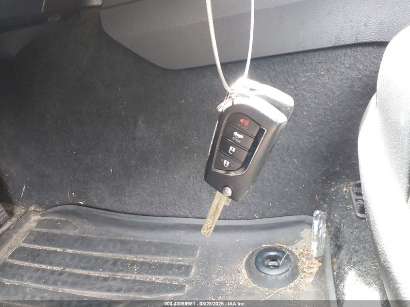 2018 TOYOTA CAMRY LE - 4T1B11HK9JU673070