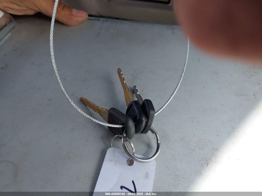 1995 GMC Yukon VIN: 1GKEK13K4SJ733107 Lot: 43059148