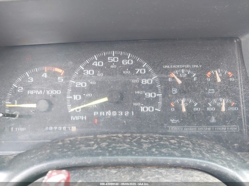 1995 GMC Yukon VIN: 1GKEK13K4SJ733107 Lot: 43059148