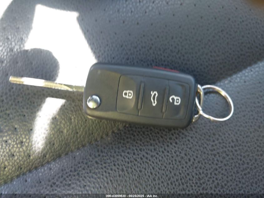 2012 Volkswagen Tiguan Le VIN: WVGAV7AX0CW560866 Lot: 43059530