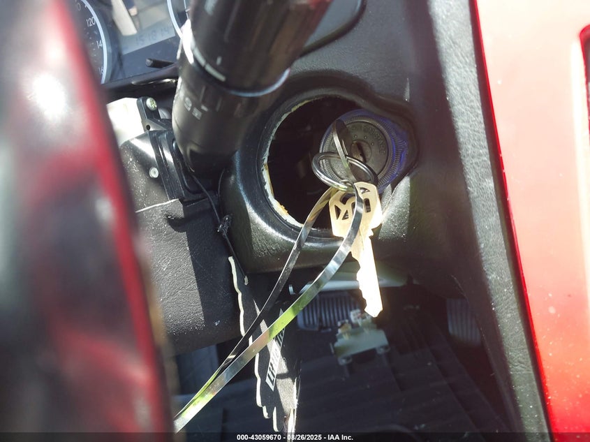 2008 Hyundai Tiburon Gt/Gt Limited/Se VIN: KMHHN66F28U289465 Lot: 43059670