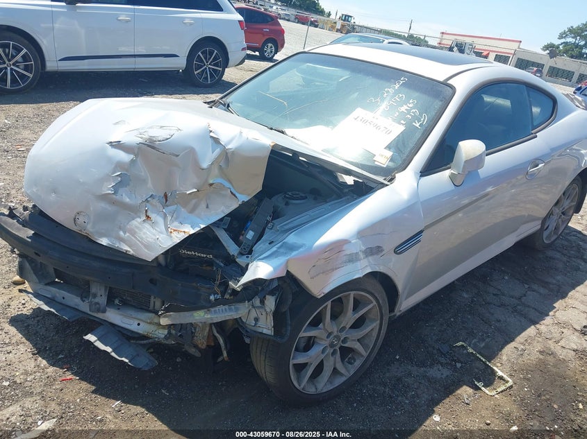 2008 Hyundai Tiburon Gt/Gt Limited/Se VIN: KMHHN66F28U289465 Lot: 43059670