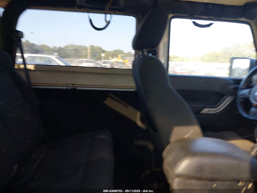 2012 Jeep Wrangler Rubicon VIN: 1C4BJWCG2CL186998 Lot: 43060702