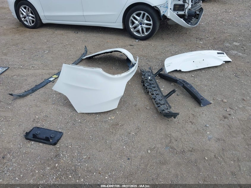 2013 FORD FUSION SE - 3FA6P0HR2DR231454