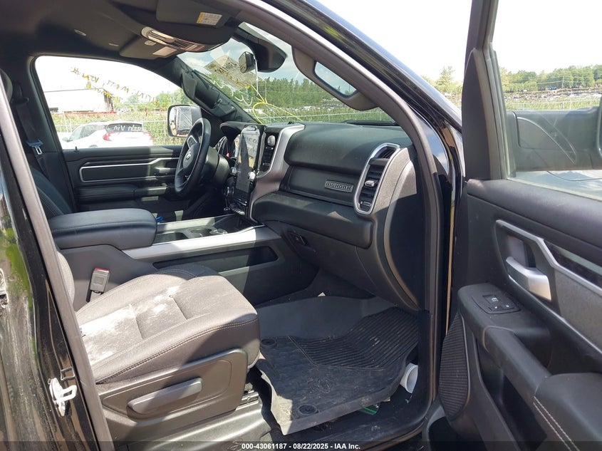 2023 Ram 1500 Classic Slt 4X4 5'7 Box