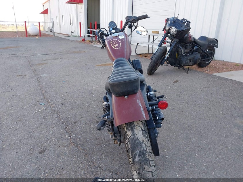 2017 HARLEY-DAVIDSON XL883 IRON 883 - 1HD4LE21XHC405514