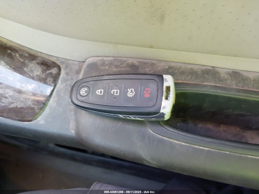 2014 Ford Escape Titanium VIN: 1FMCU0JX5EUE50588 Lot: 43061266